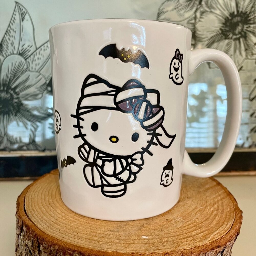 NEW Halloween Hello Kitty White & Purple Mummy Bubble Letters Mug